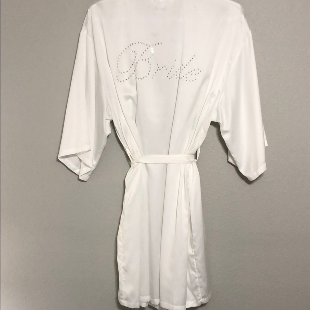 White Silk-Feel Bride Robe - Picture 2 of 4